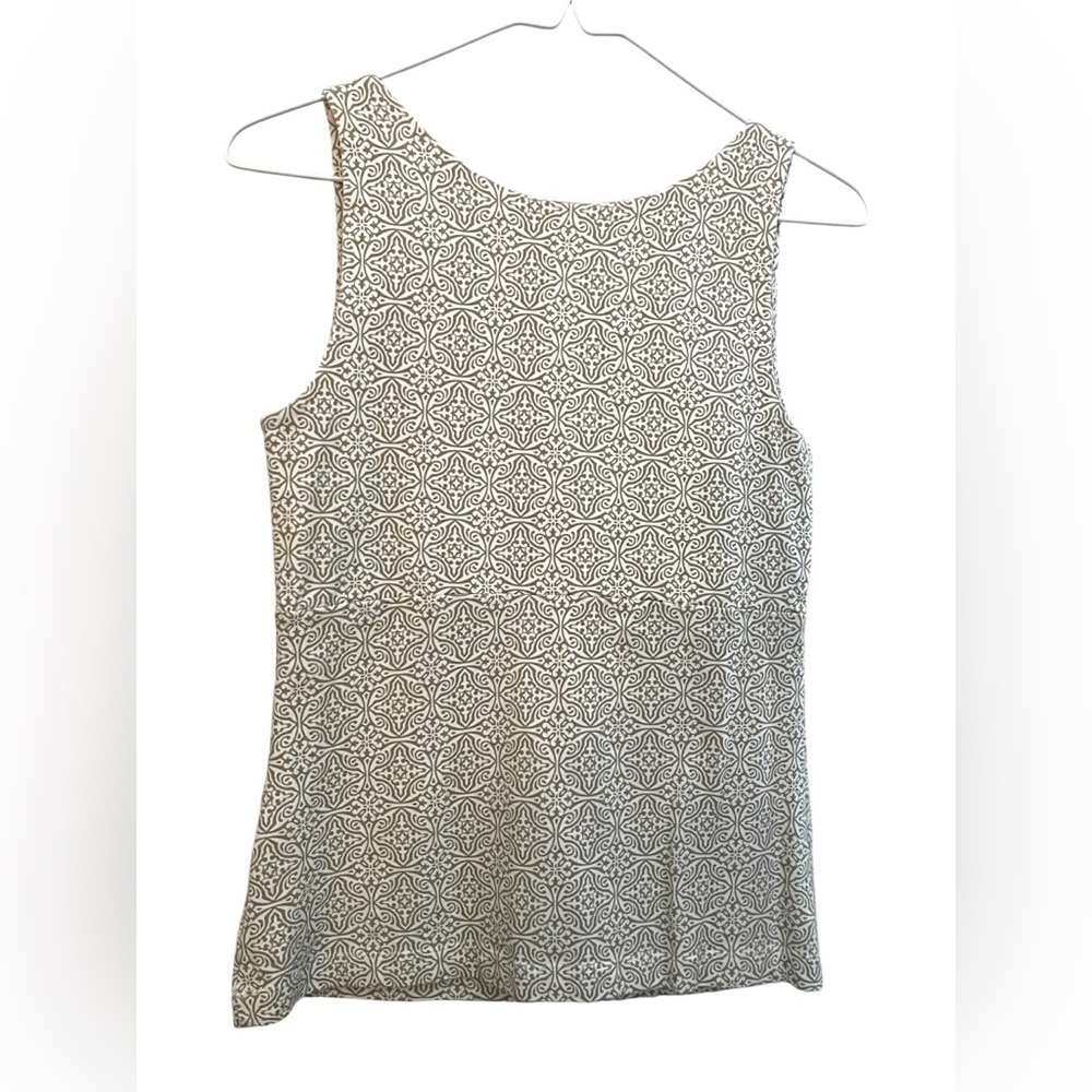 Eddie Bauer Women’s Top - Picture 2 of 3